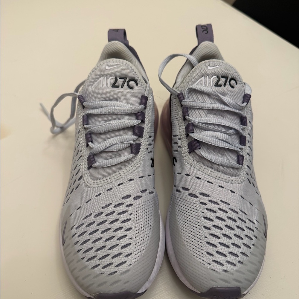Nike Women's Air Max 270 - Light Gray & Purple - Picture 2 of 4